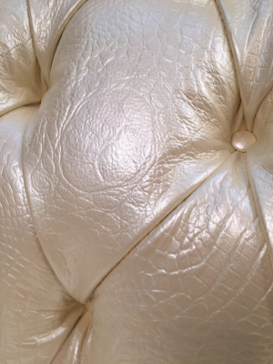 Стол журнальный B-258 с пуговицами большой фото Стол журнальный B-258 с пуговицами большой. Фото №4