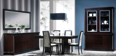 Витрина SAFIRA 346 фото Витрина SAFIRA 346. Фото