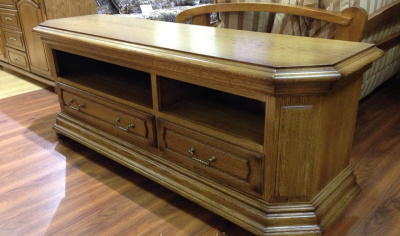 Тумба для радиоаппаратуры Трир ГМ 5257. Фото