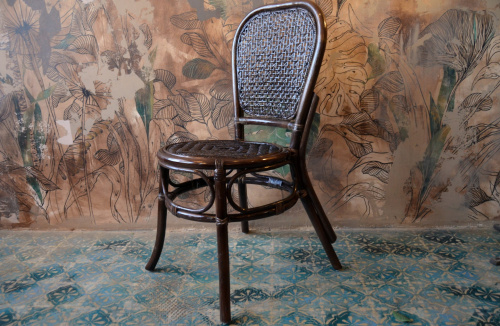 Стул 04/18. Фото №7